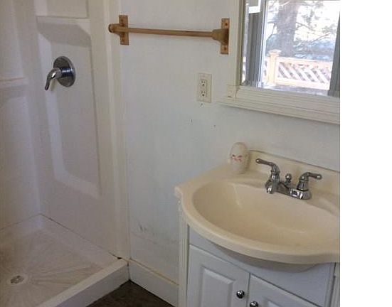 2nd image of 731 Prospect Ave