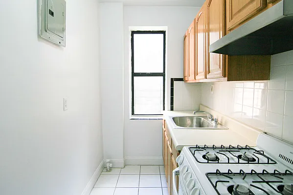 Rented by Voro New York | media 10