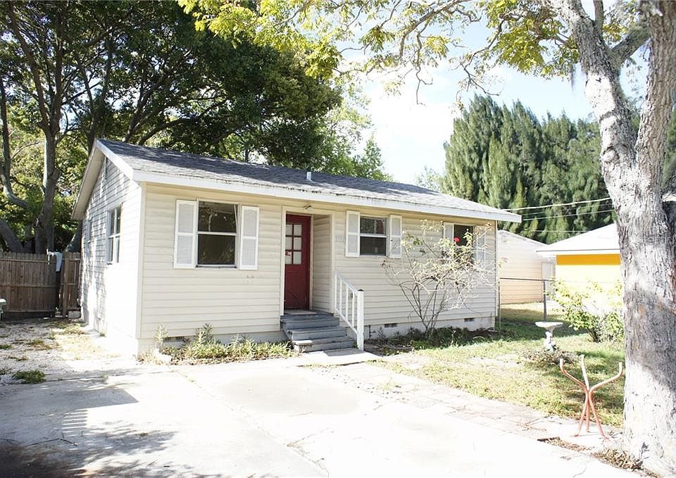 1st image of 3711 Carolina Ave