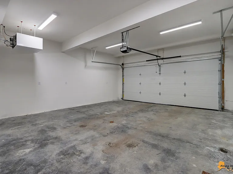 Double car garage with opener
