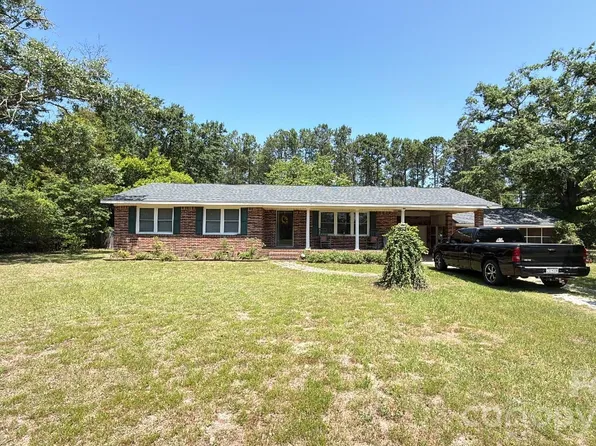 6774 Woodhaven Rd, Kershaw, SC 29067