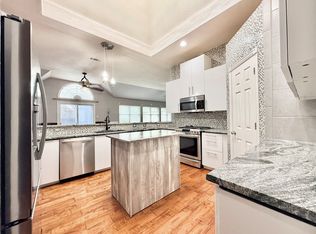 10123 Andre Dr, Irving, TX 75063
