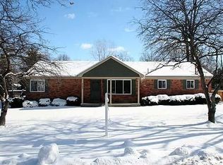 3088 Coventry Dr, Waterford, MI 48329