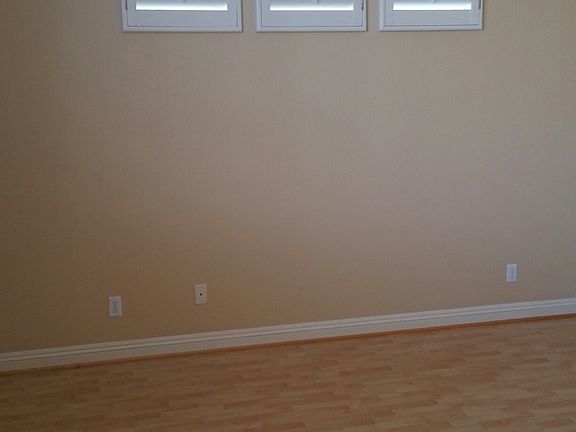 4th image of 23730 Hathaway Dr