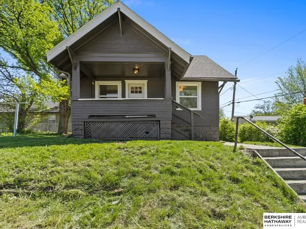 1921 N 35th St, Omaha, NE 68111