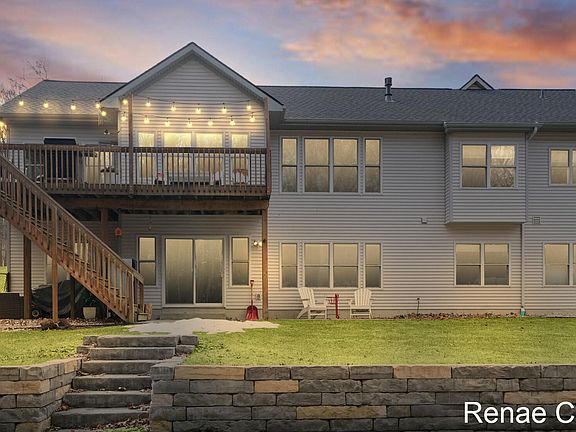 5th image of 4706 Sundial Dr NE