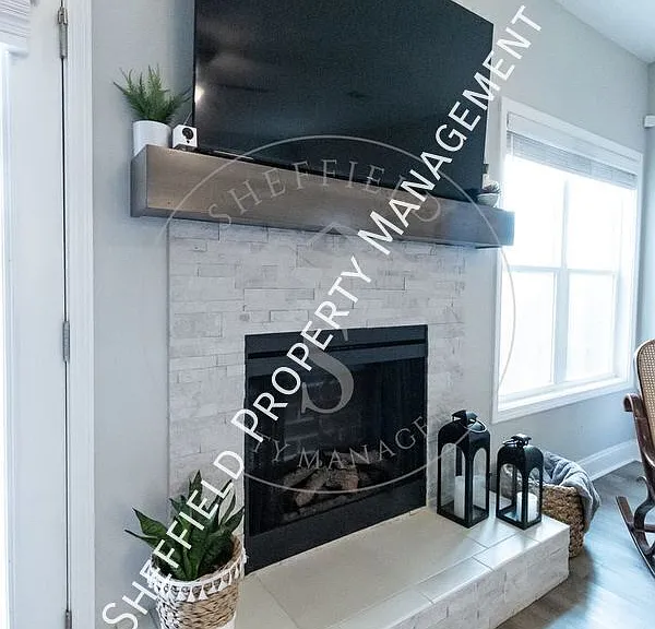 7322 Pine Chase Dr — Photo 15