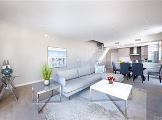 5455 Barton Ave, Los Angeles, CA 90038