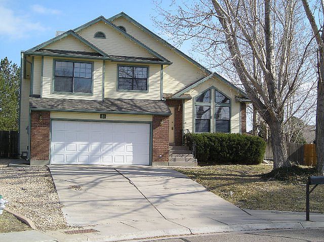 1st image of 11 Crownbridge Ct