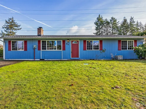 85 Pickett Street, Steilacoom, WA 98388