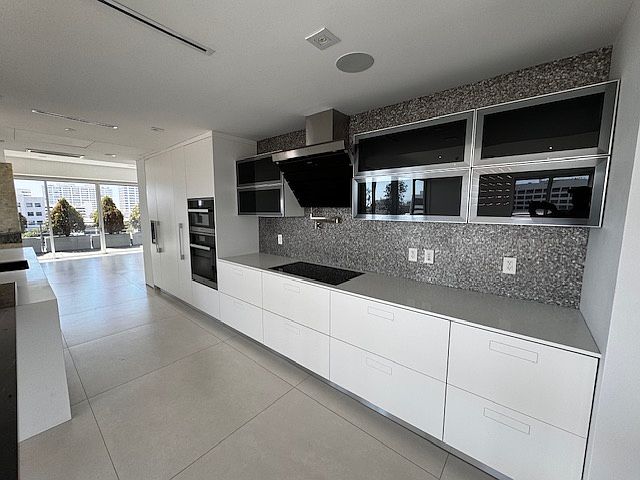 1st image of 1241 5th St #Penthouse