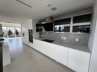 1241 5th St #PENTHOUSE, Santa Monica, CA 90401