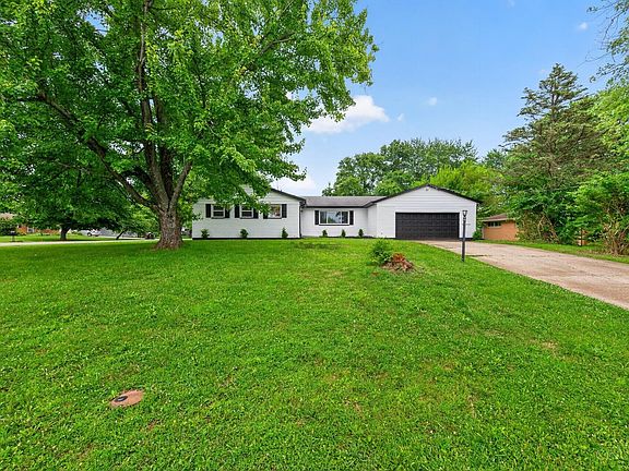 2nd image of 7524 Fruitwood Ave