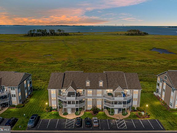 2nd image of 37438 Pettinaro Dr Unit 5006