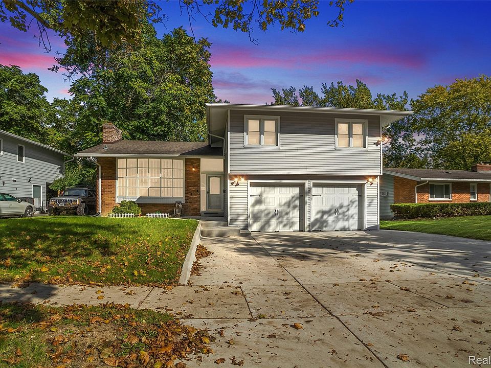 1st image of 4013 Greenbrook Ln