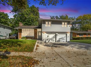 4013 Greenbrook Ln, Flint, MI 48507