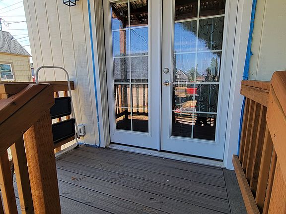 2nd image of 608 E Wright Ave #B