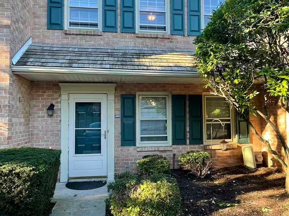 152 Lafayette Ct
