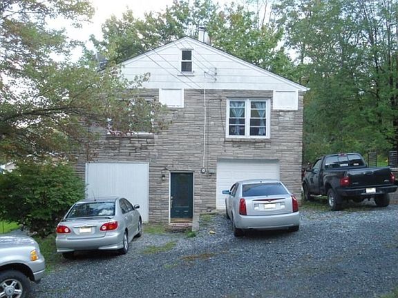 Home for Sale in Oxford Twp., NJ $95,000