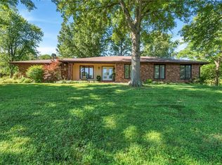 610 E Villa Ridge Rd, Villa Ridge, MO 63089