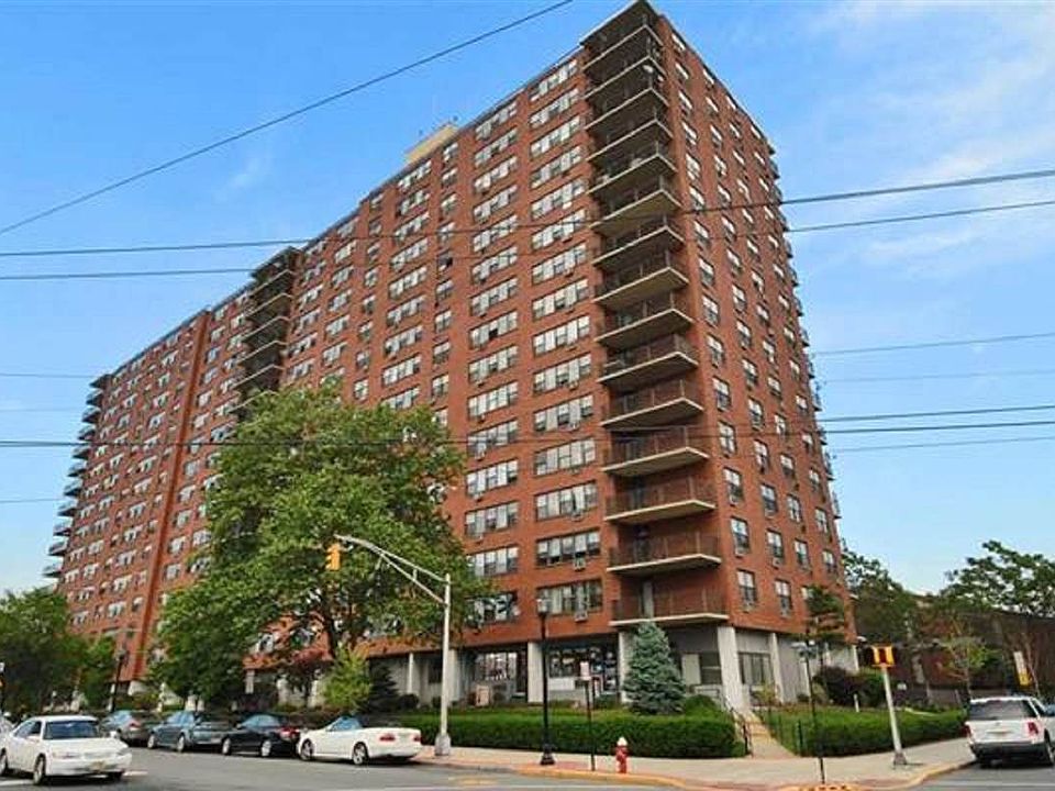 1st image of 500 Central Ave APT 1415
