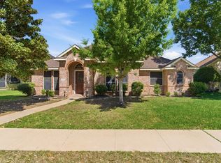 1343 Edmonton Dr, Lewisville, TX 75077