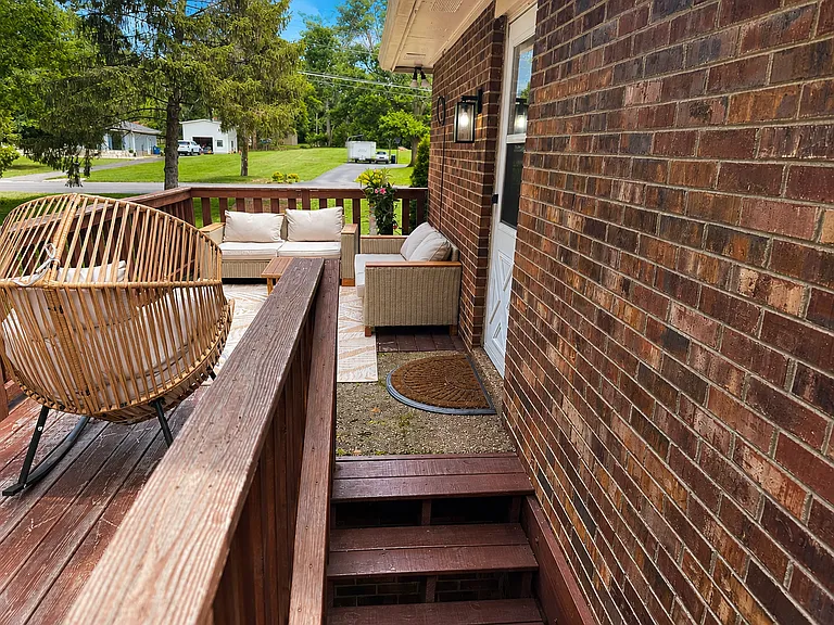 Lakeridge Dr — Photo 6