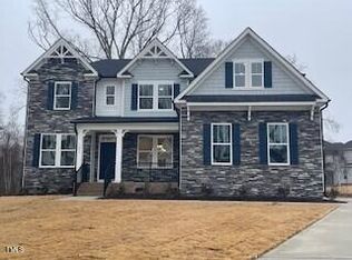 105 Brooks Lake Ct, Fuquay Varina, NC 27526