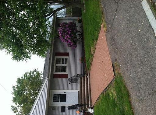 2nd image of 355 Reservoir Ave