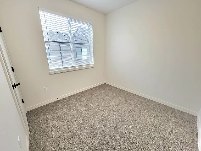 L0529 - Drummond Townhomes 2 — Photo 38
