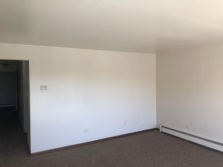 1824 Memorial Dr — Photo 4