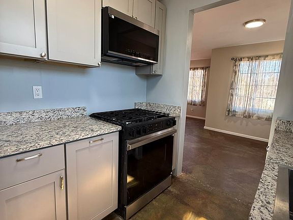 5th image of 91 NEPTUNE Avenue