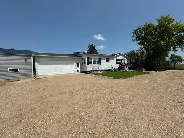 35345 153rd St, Wecota, SD 57438
