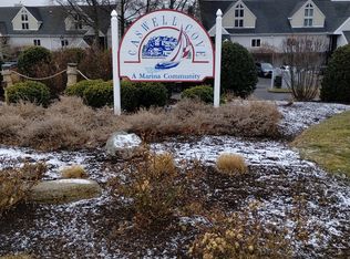 523 Popes Island Rd #523, Milford, CT 06461