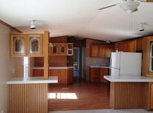 16 Lois Ln, Jackson, MI 49203