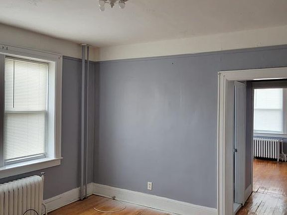 5th image of 255 Lafayette Ave APT 7