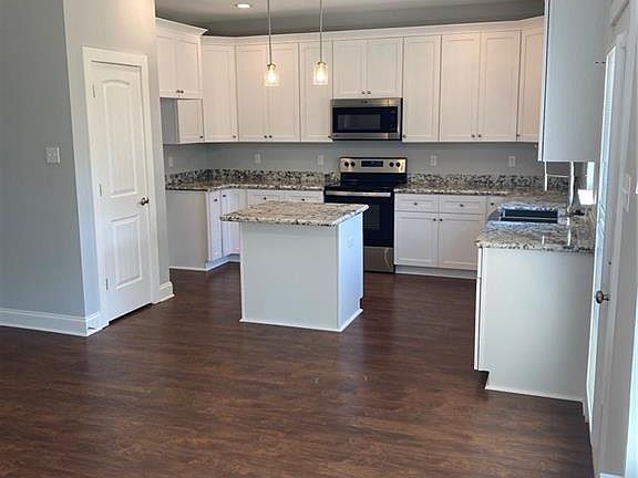 4th image of 70445 3rd St