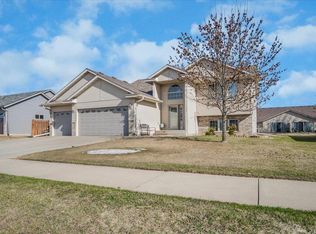 1086 Voyageur St, Saint Cloud, MN 56303