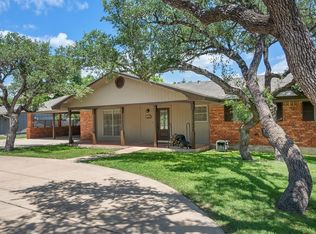 117 N West Ln, Kerrville, TX 78028