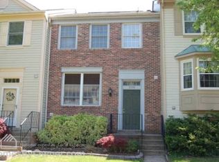 21772 Leatherleaf Cir, Sterling, VA 20164
