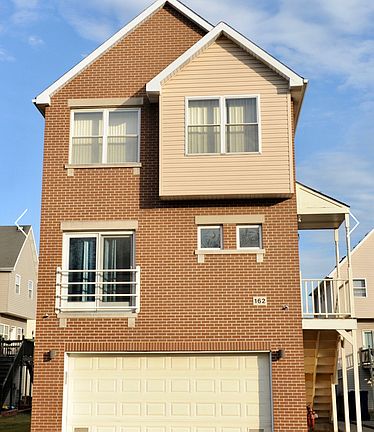 2nd image of 1133 E 83rd St Unit 162