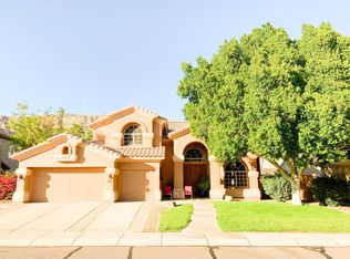 1228 E Squawbush Pl, Phoenix, AZ 85048