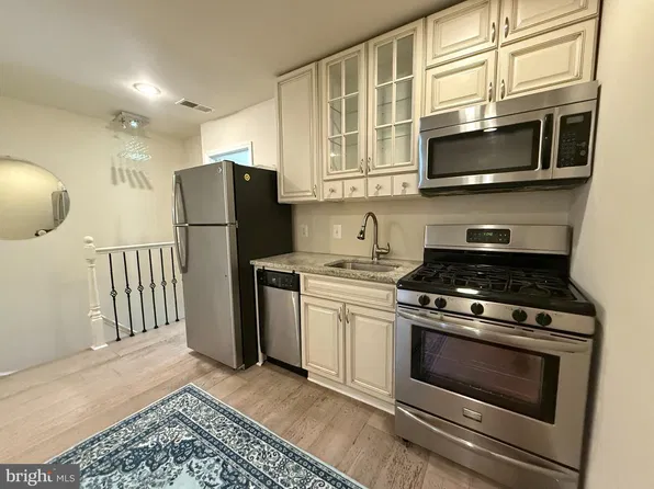 1720 H St NE, Washington, DC 20002