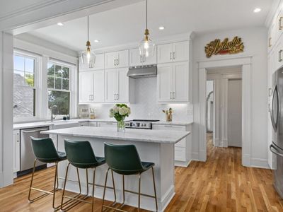 301 10th St NE APT 5, Atlanta, GA, 30309
