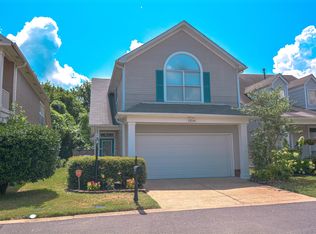 1036 River Isle Cv, Memphis, TN 38103