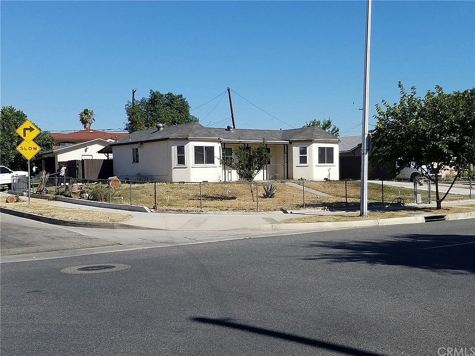 1st image of 3558 Athol St