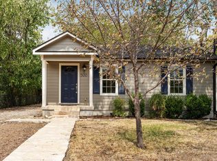 500 Denson Dr, Austin, TX 78752