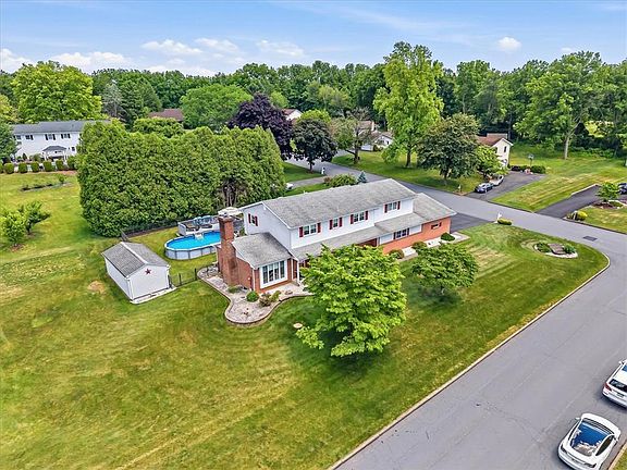 5th image of 6202 Dove Dr
