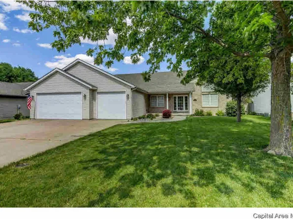 14 Corn Silk Ln, Divernon, IL 62530
