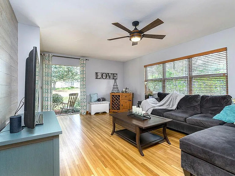 11 S University Cir — Photo 13